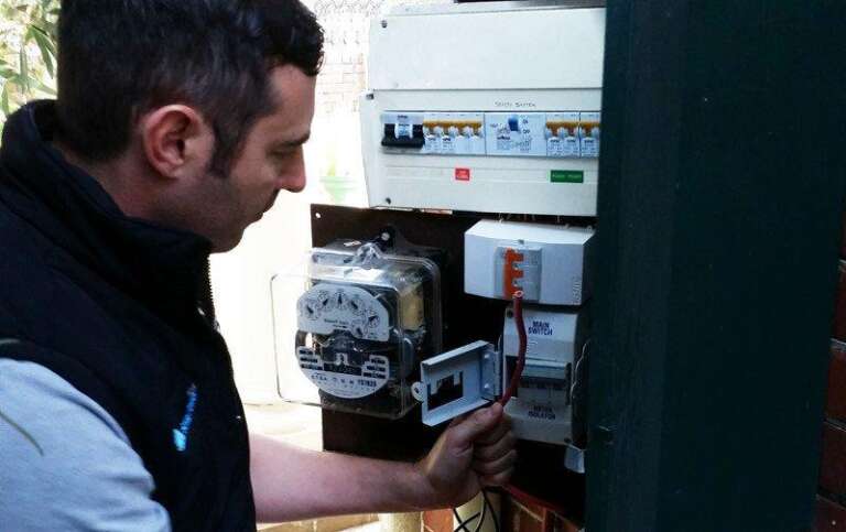 How to understand your solar meter reading and electricity bill